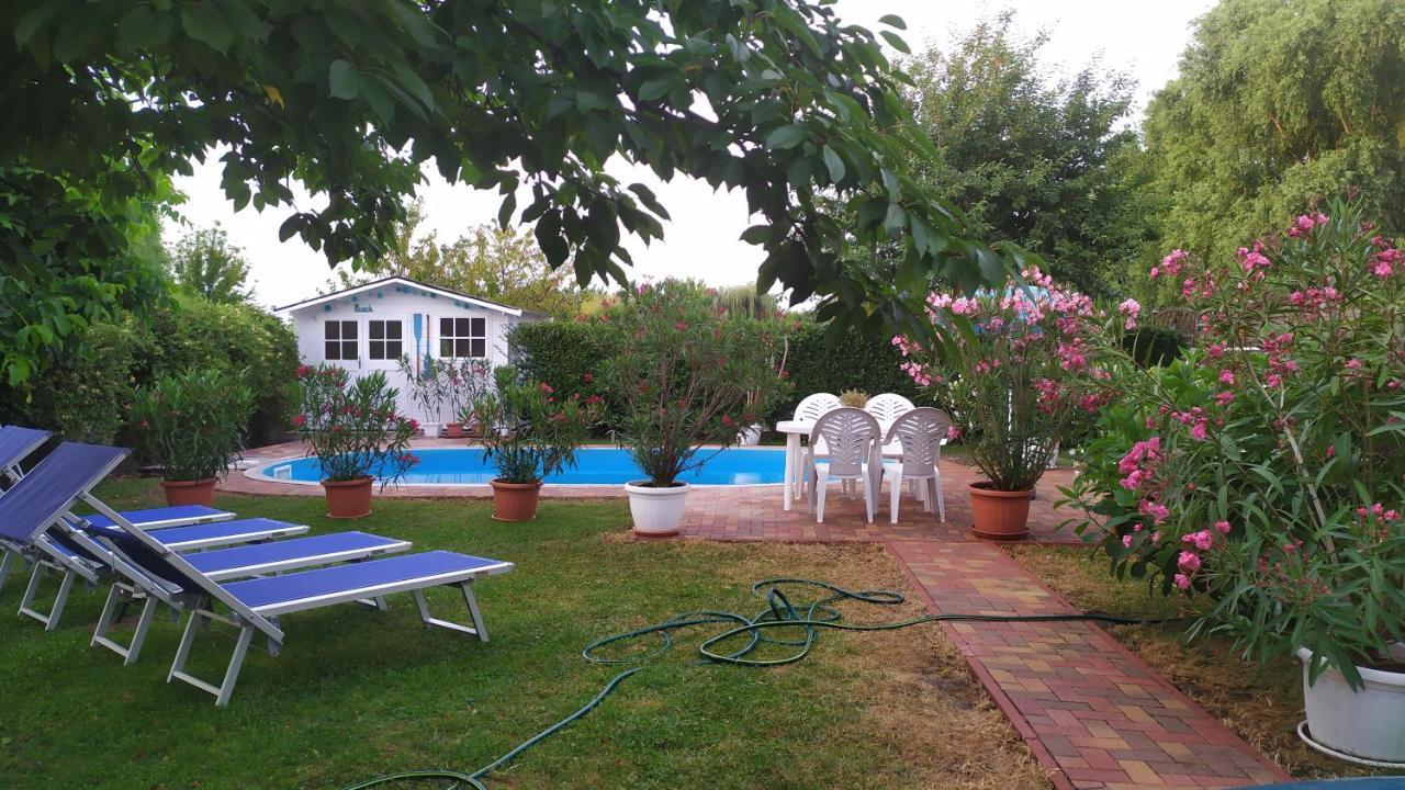 Leander Apartman Balatonlelle Exterior photo